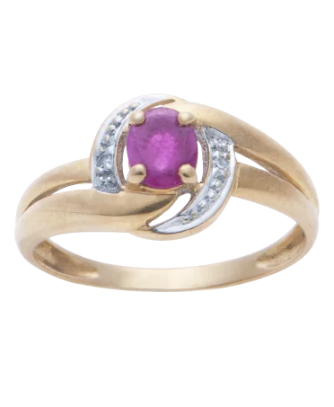 RING AUS 18 KARAT GELBGOLD MIT ZENTRALEM RUBIN, ERHÄLTLICH BEI VIRTU LUXURY