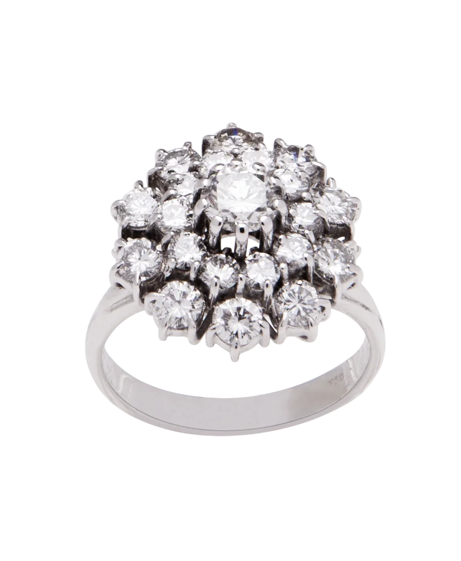 Alliance Diamants en Or blanc 18 carats. Disponible chez VIRTU LUXURY. Alliance Diamants en Or blanc 18 carats. Disponible chez VIRTU LUXURY.