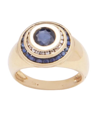 Ehering Margerite Saphir und Diamant aus 18 Karat Gelbgold. Erhältlich bei VIRTU LUXURY.