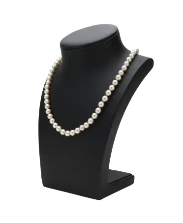 CRÈMES EN CHUTE eine Halskette mit weißen Diamanten und cremefarbenen Perlen. VIRTU LUXURY.