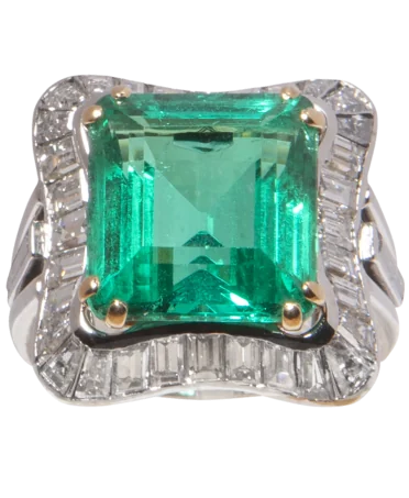 EXQUISITE COCKTAIL-Ring des Hauses CHAUMET mit Baguettediamanten und SMARAGD. VIRTU LUXURY